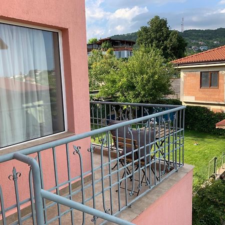 Sunray Guest House Varna Extérieur photo