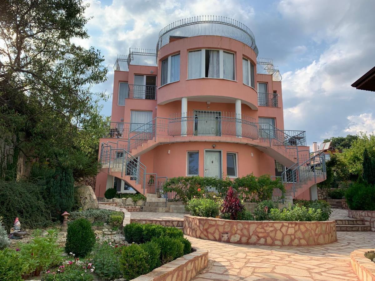 Sunray Guest House Varna Extérieur photo