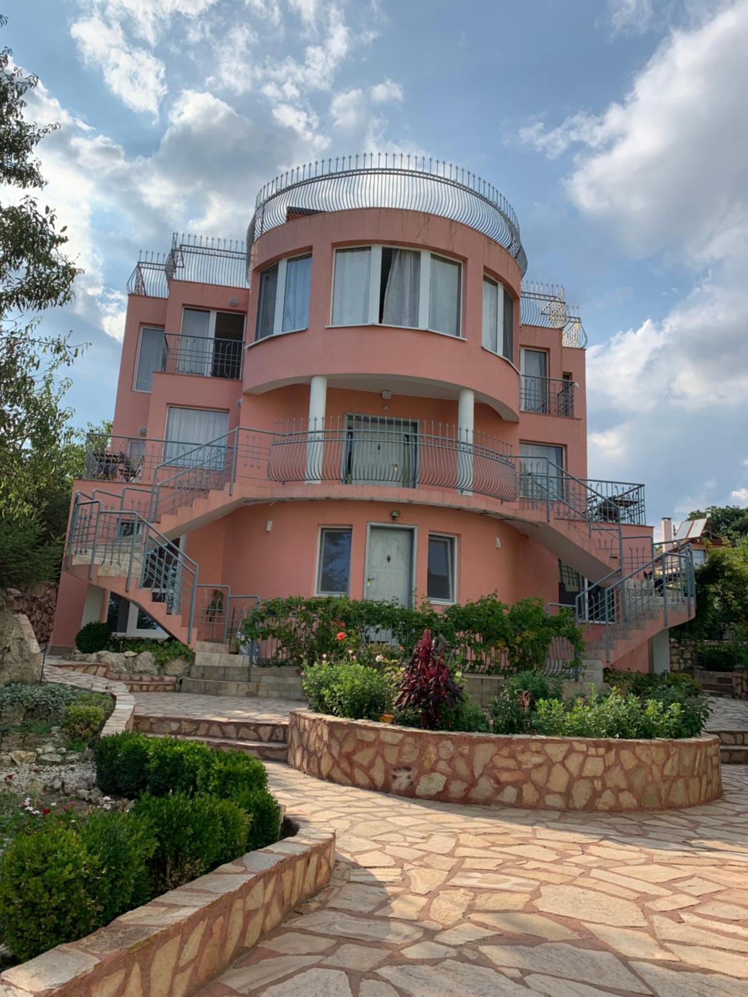 Sunray Guest House Varna Extérieur photo