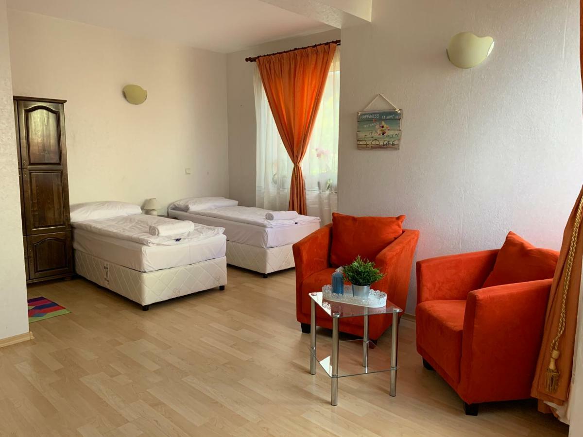 Sunray Guest House Varna Extérieur photo