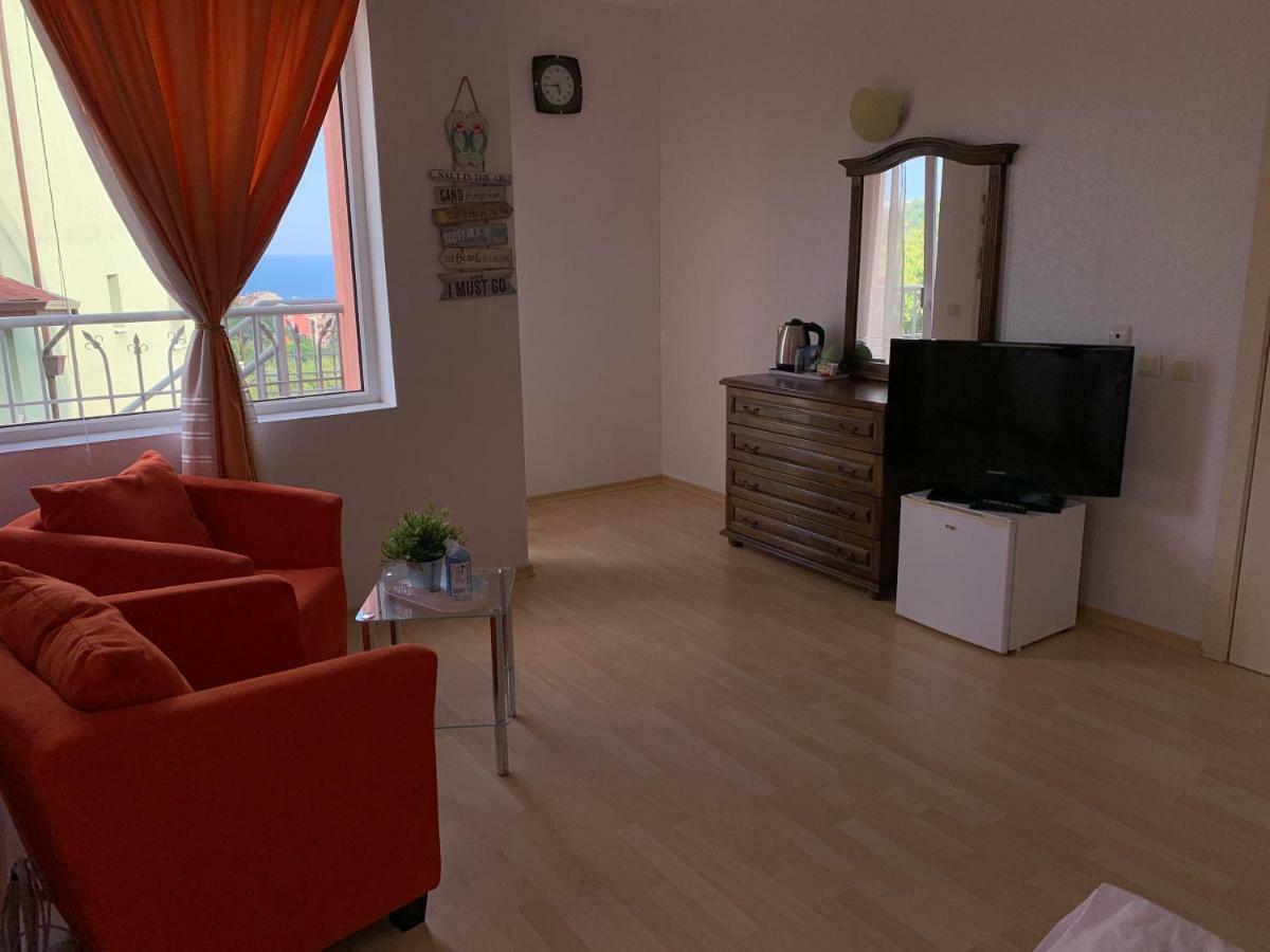 Sunray Guest House Varna Extérieur photo