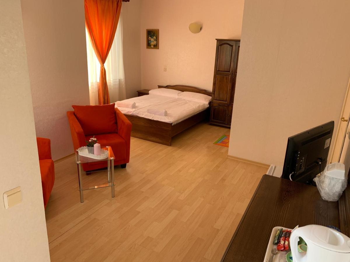 Sunray Guest House Varna Extérieur photo
