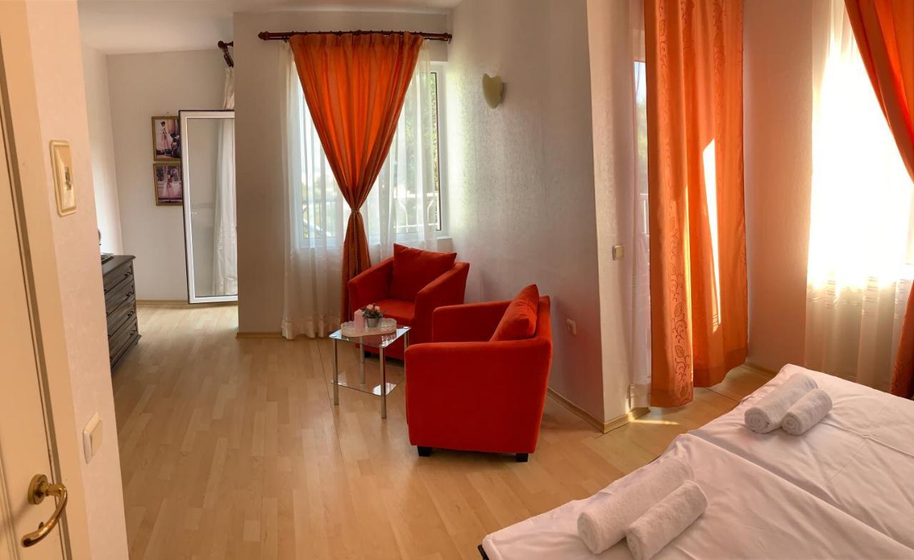 Sunray Guest House Varna Extérieur photo